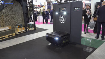 Le RAID dévoile TAURUS, son bouclier blindé nouvelle génération - Agora News Sécurité