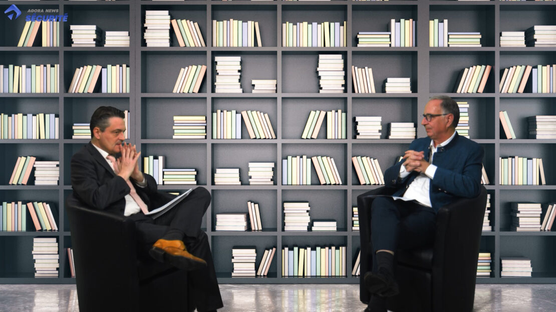 « La manipulation sur les réseaux sociaux – La réponse du droit » de Thibault Du Manoir de Juaye - Agora News Sécurité