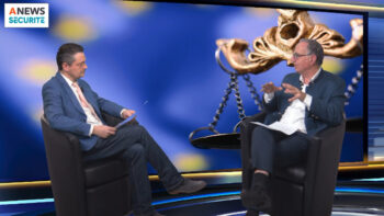 Les axes majeurs des projets de Macron pour réguler les réseaux sociaux – Au Nom de la Loi - Agora News Sécurité